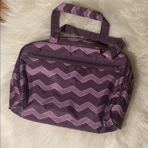 thirty-one Handbags - Thirty one toiletry bag